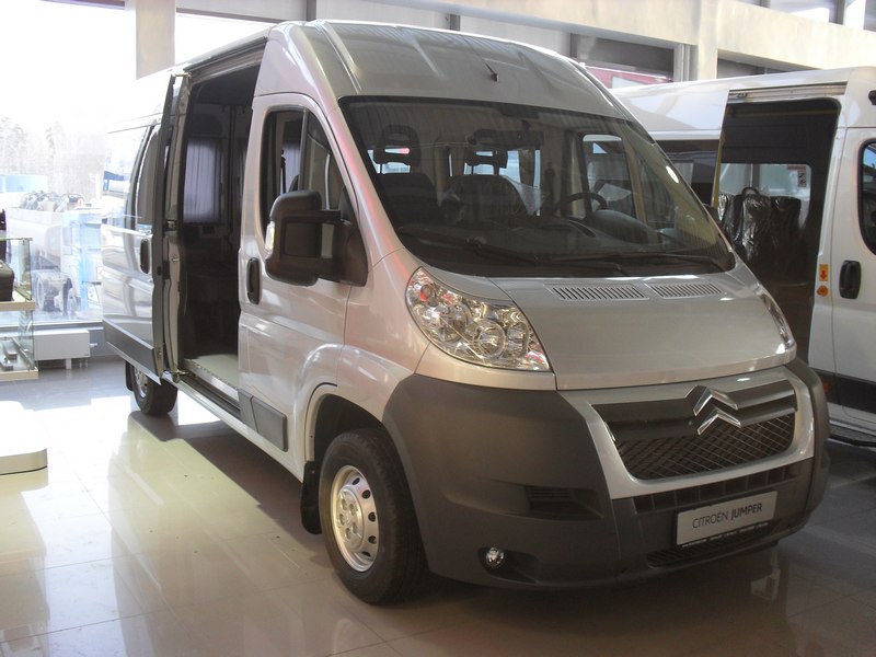 Фото автомобиля Citroen Jumpy микроавтобус